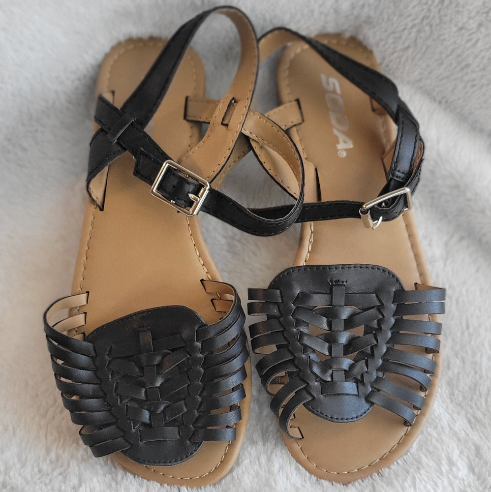 Black Slingback Sandals